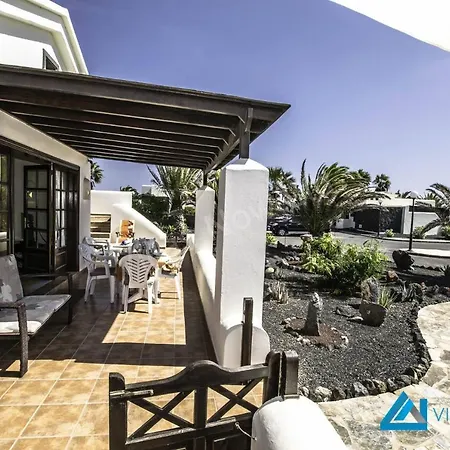 Villa Seventy Seven - Lh189 By Villas Now Ltd *